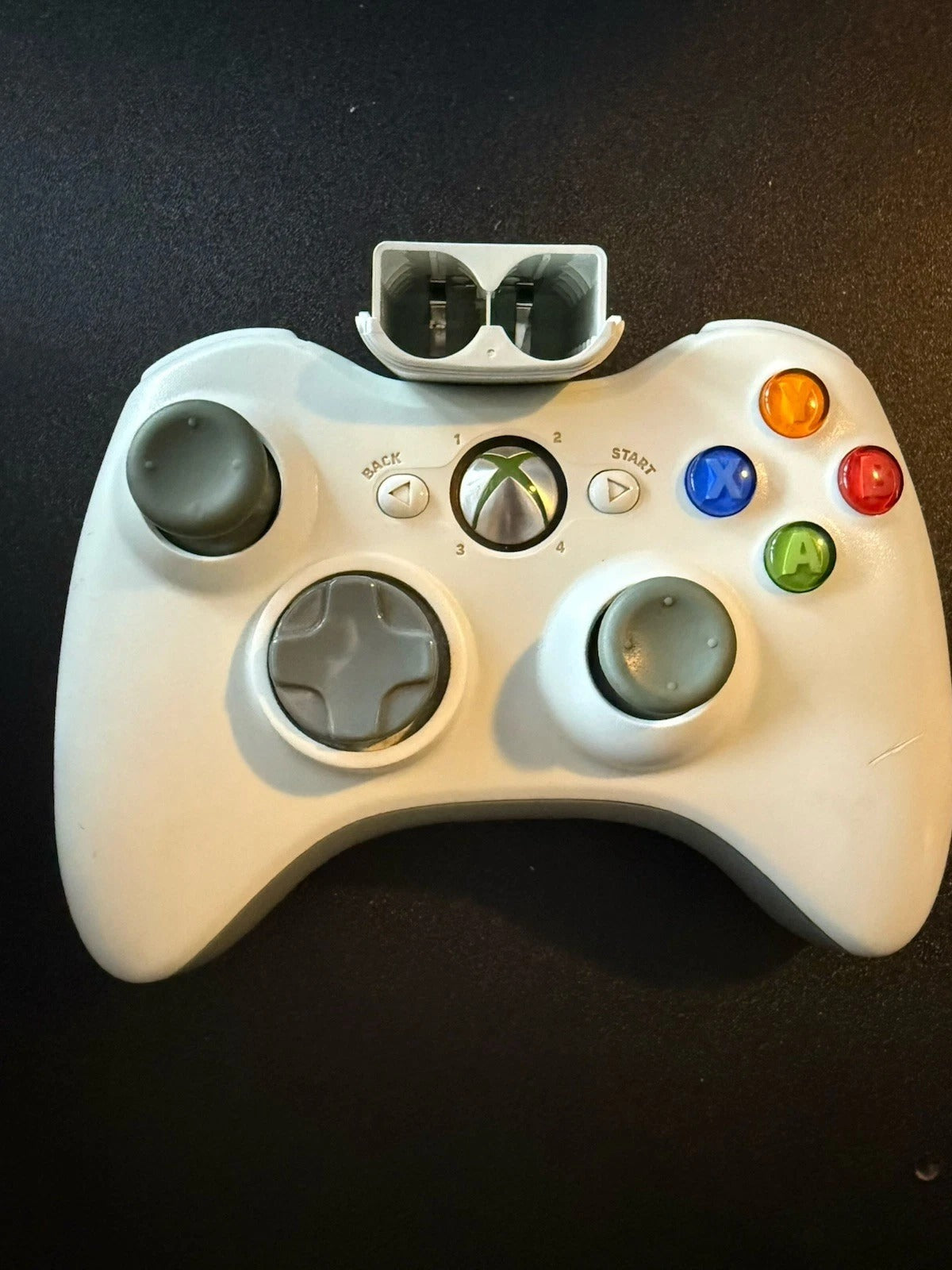 Microsoft Xbox 360 Wireless Controller - White Read Description